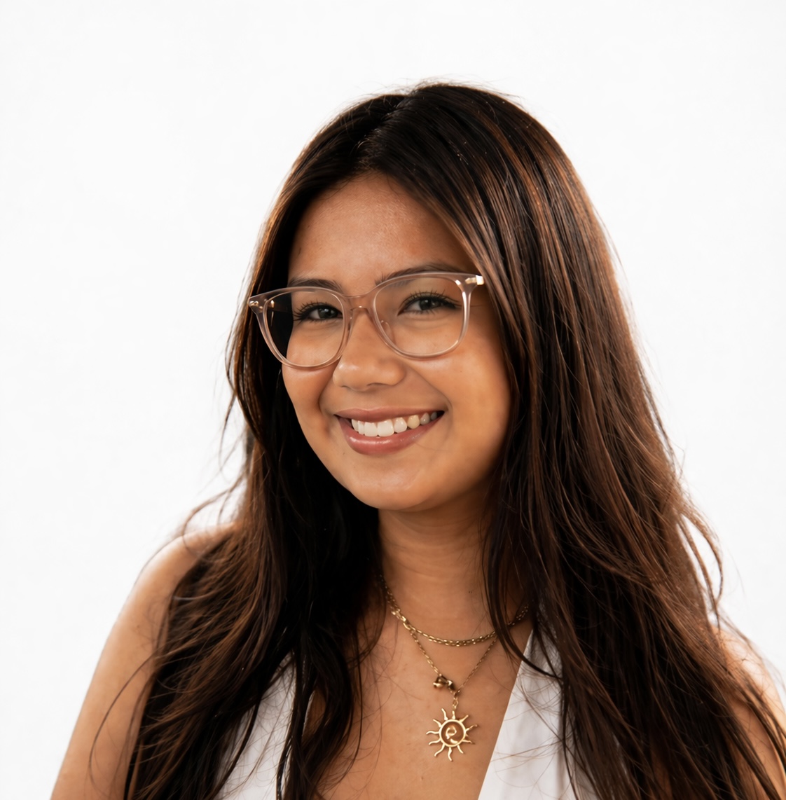 Portrait of Zoe Mascariñas Green, AI Implementer at Blue-Green Advisors and LLB student at the University of York